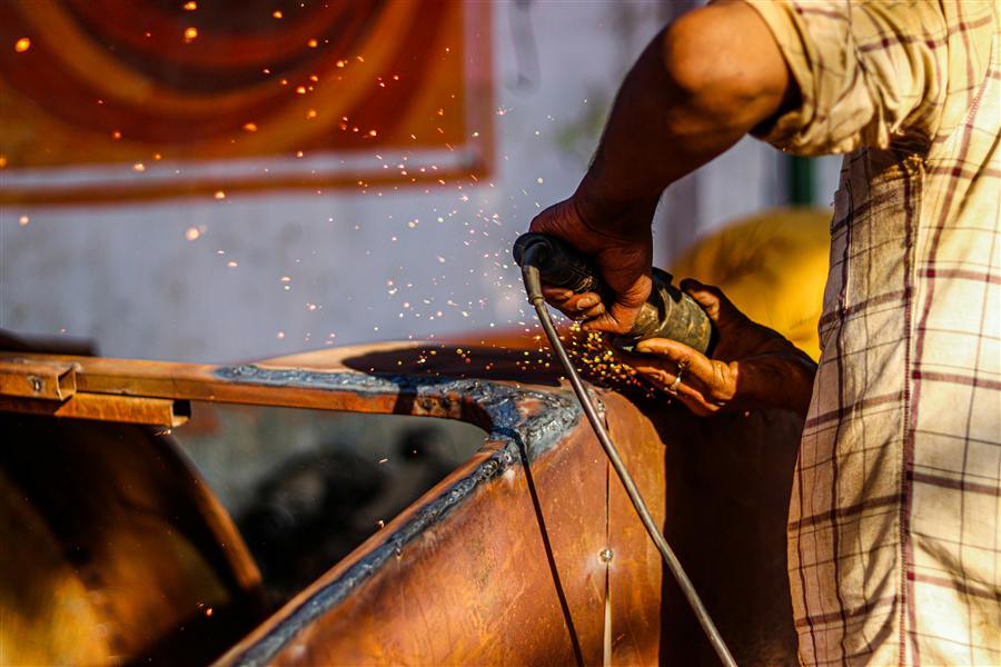 Abrasion resistant casting